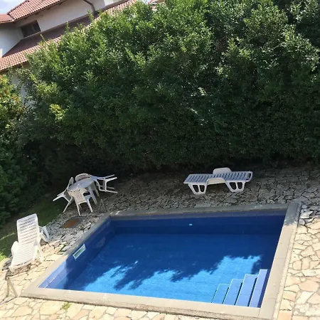 Apartamento Rubin Ház *